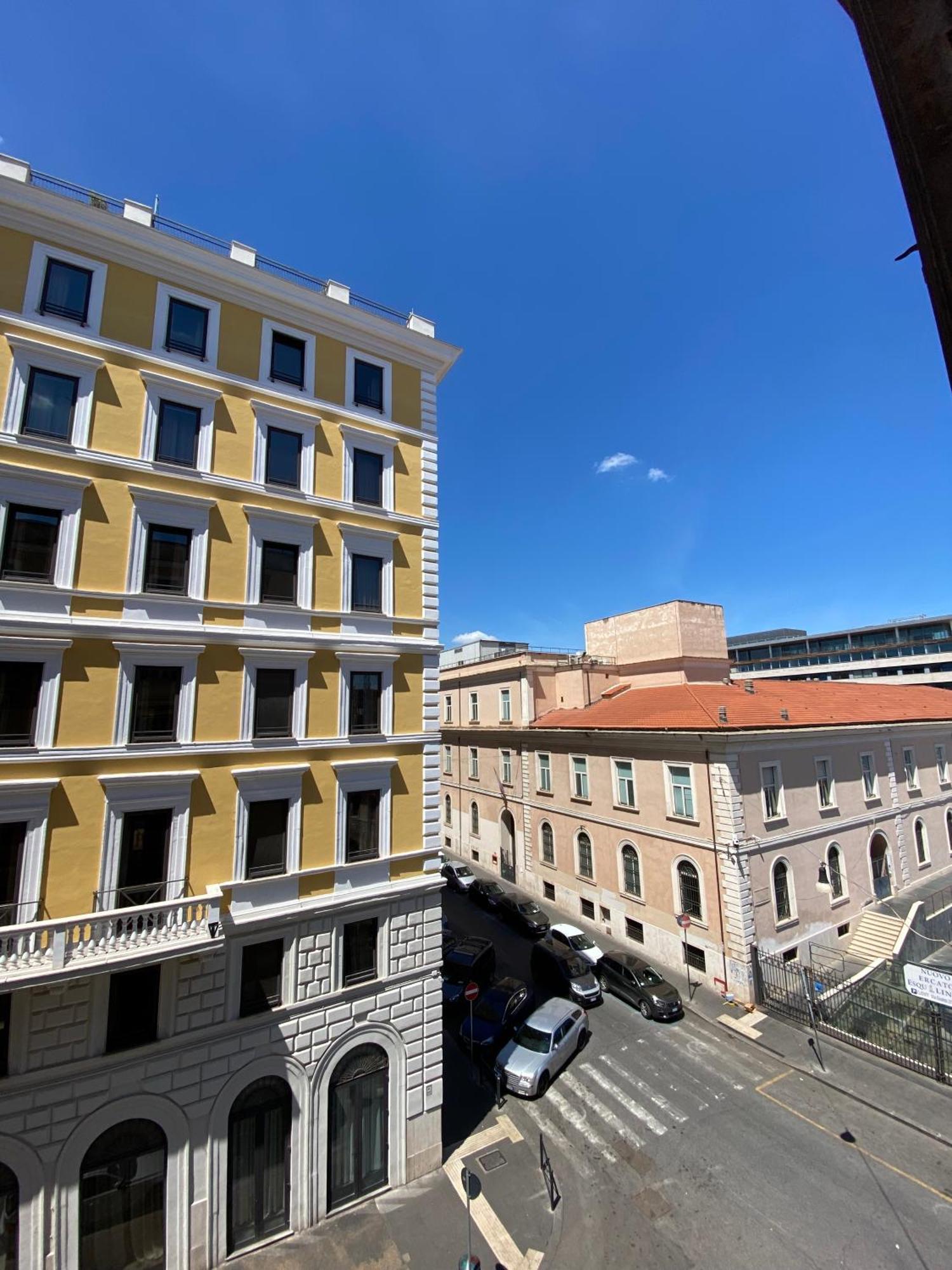 De Vince Suites - Luxury Rooms - Roma Termini ภายนอก รูปภาพ